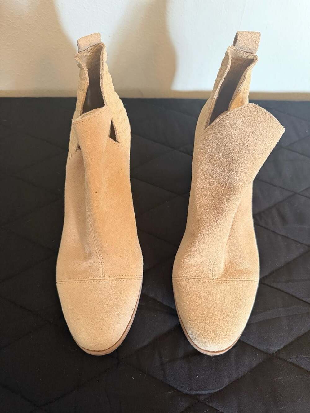 TOMS Everly Suede Chelsea Booties